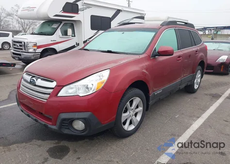 2013 Subaru Outback 2.5I Premium z USA, uszkodzony, nr VIN 4S4BRBCC4D3271451